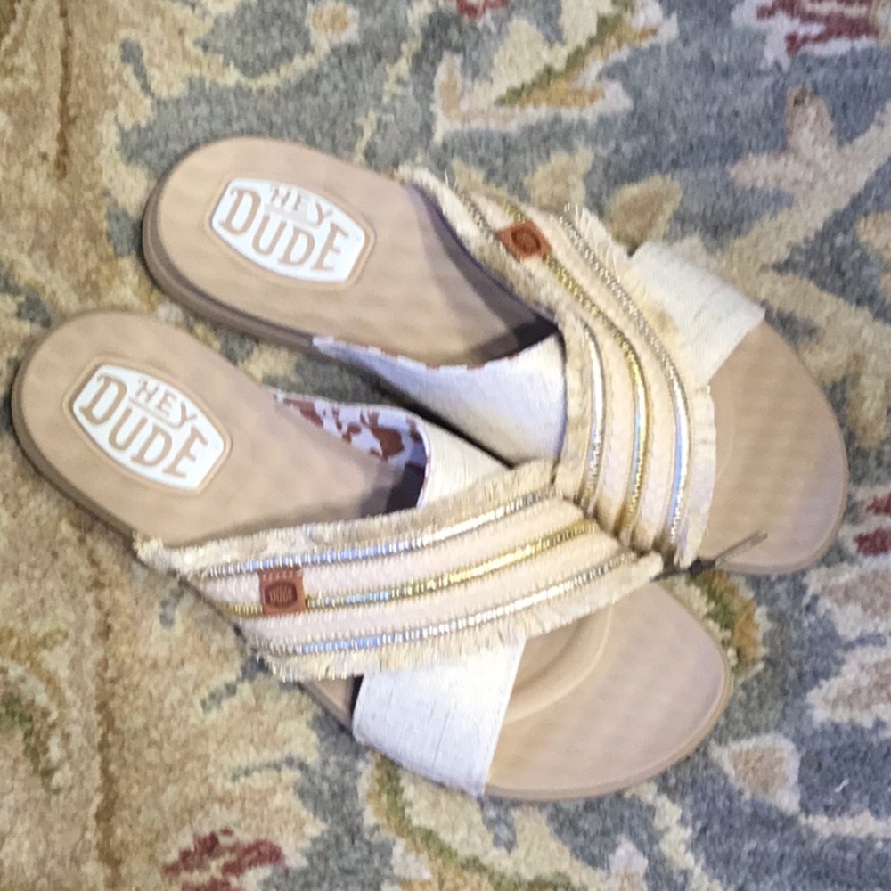 Like New🍃 WOMENS Hey Dude Christi Slide Novelty Fringe Sandals